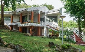 The Coastal Homes -Family House With Private Beach Quite & Peaceful